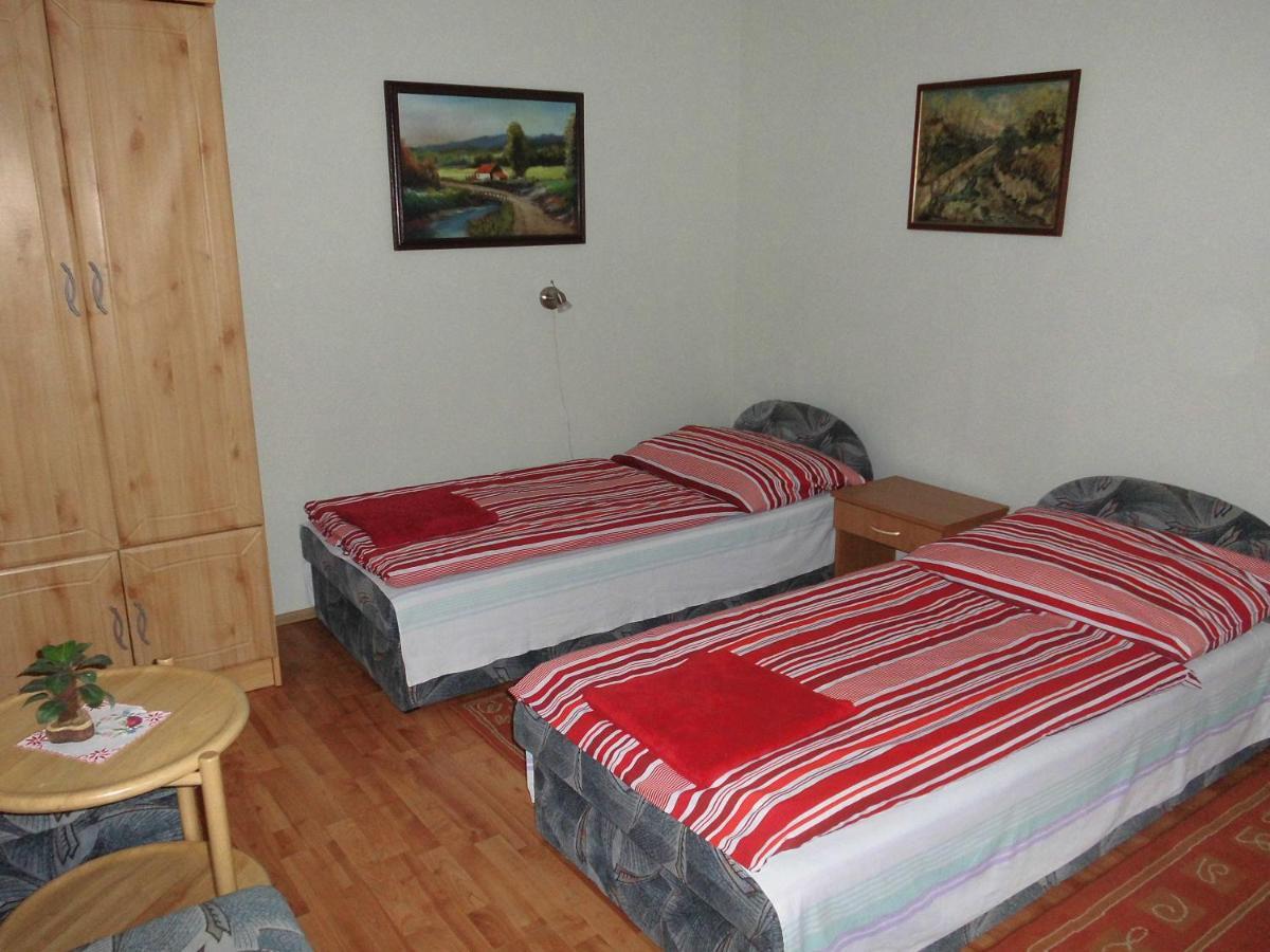 Fenyves Apartman Sárospatak Εξωτερικό φωτογραφία