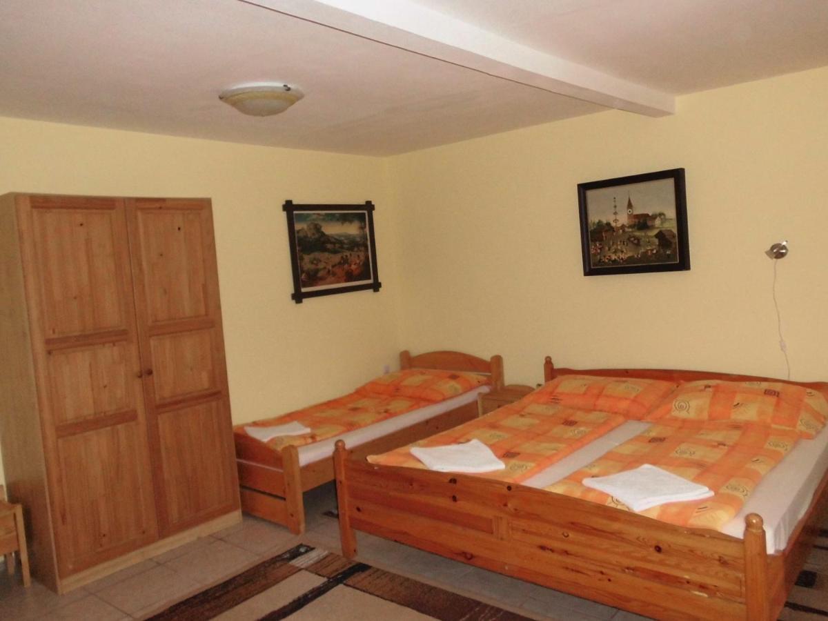 Fenyves Apartman Sárospatak Εξωτερικό φωτογραφία
